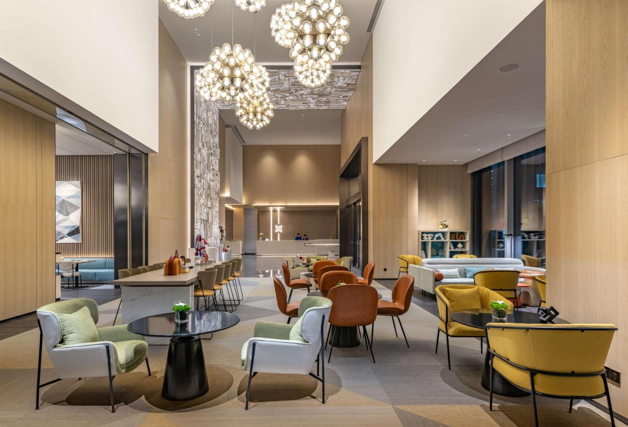 Hilton Garden Inn Shenzhen World Exhibition & Convention Center Exterior photo